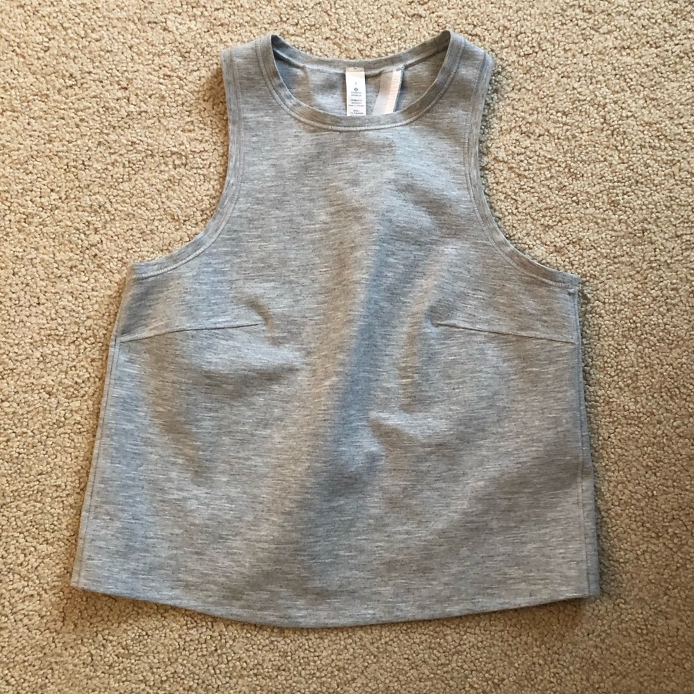 Lululemon workout tank!